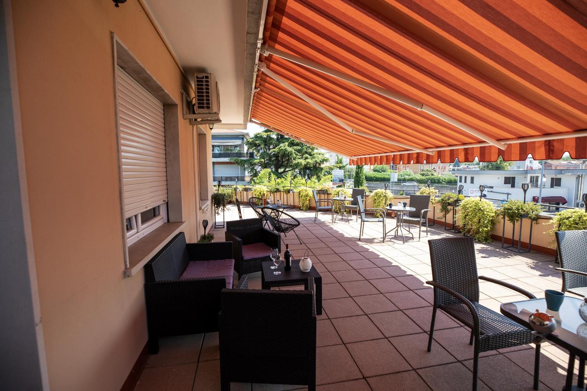 Bru Rooms Peschiera del Garda Exterior photo